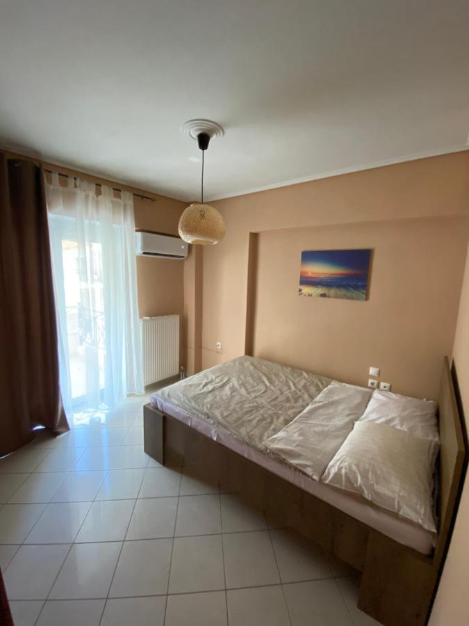 Apartment Loutraki Exterior photo