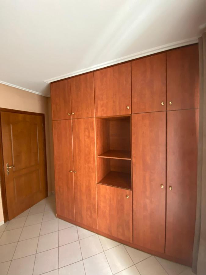 Apartment Loutraki Exterior photo